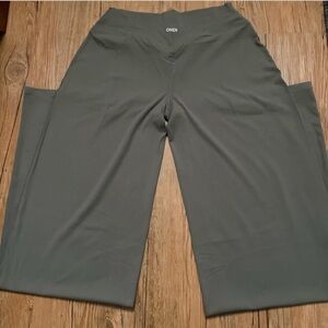 ONER ACTIVE SoftMotion Straight Leg Pants sz Large Long